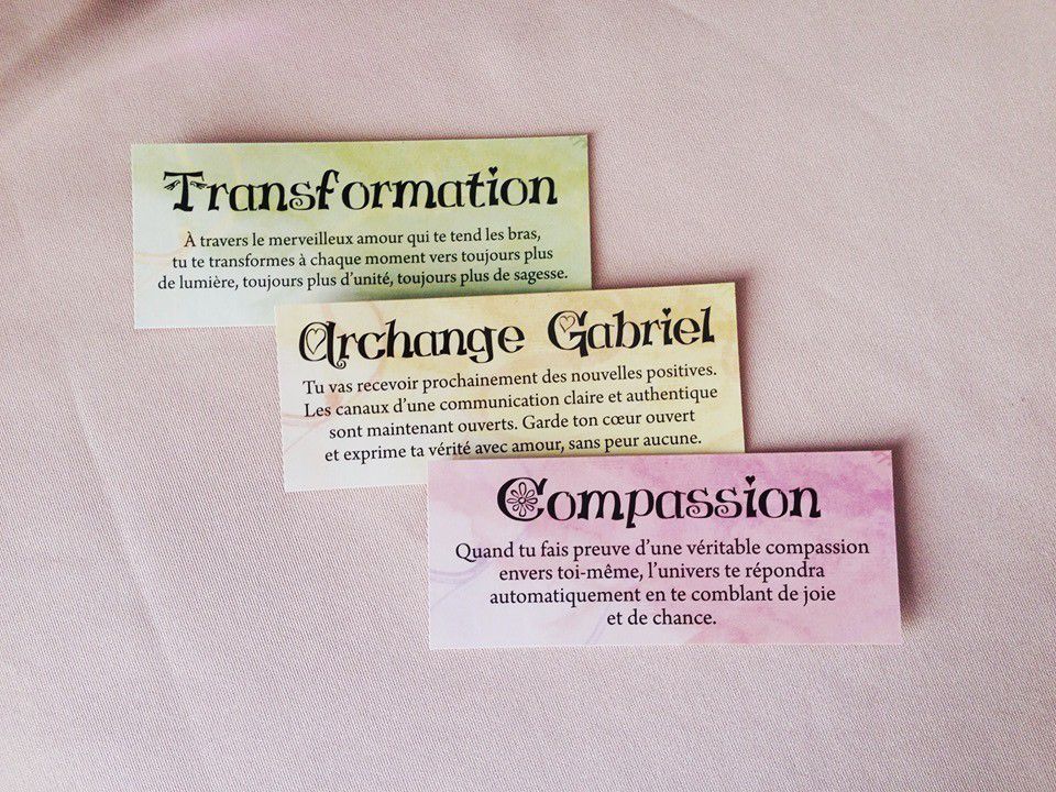 découvrez comment utiliser le petit oracle des anges grâce à ce guide d'utilisation complet, pour des tirages inspirants et des messages bienveillants.