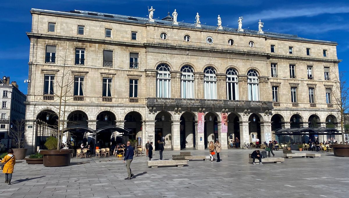 découvrez comment choisir le meilleur voyant à bayonne en 2026 pour obtenir des conseils personnalisés et fiables.