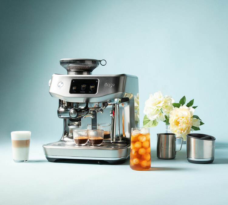découvrez la machine à café haut de gamme sage oracle, alliant technologie avancée et design élégant pour un café parfait à chaque utilisation.