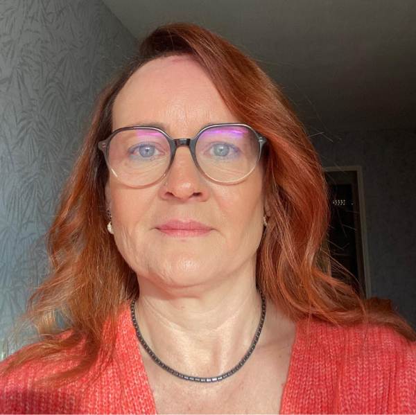 découvrez les avis et tarifs 2025 pour myriam voyance, votre guide fiable pour des consultations authentiques et précises.